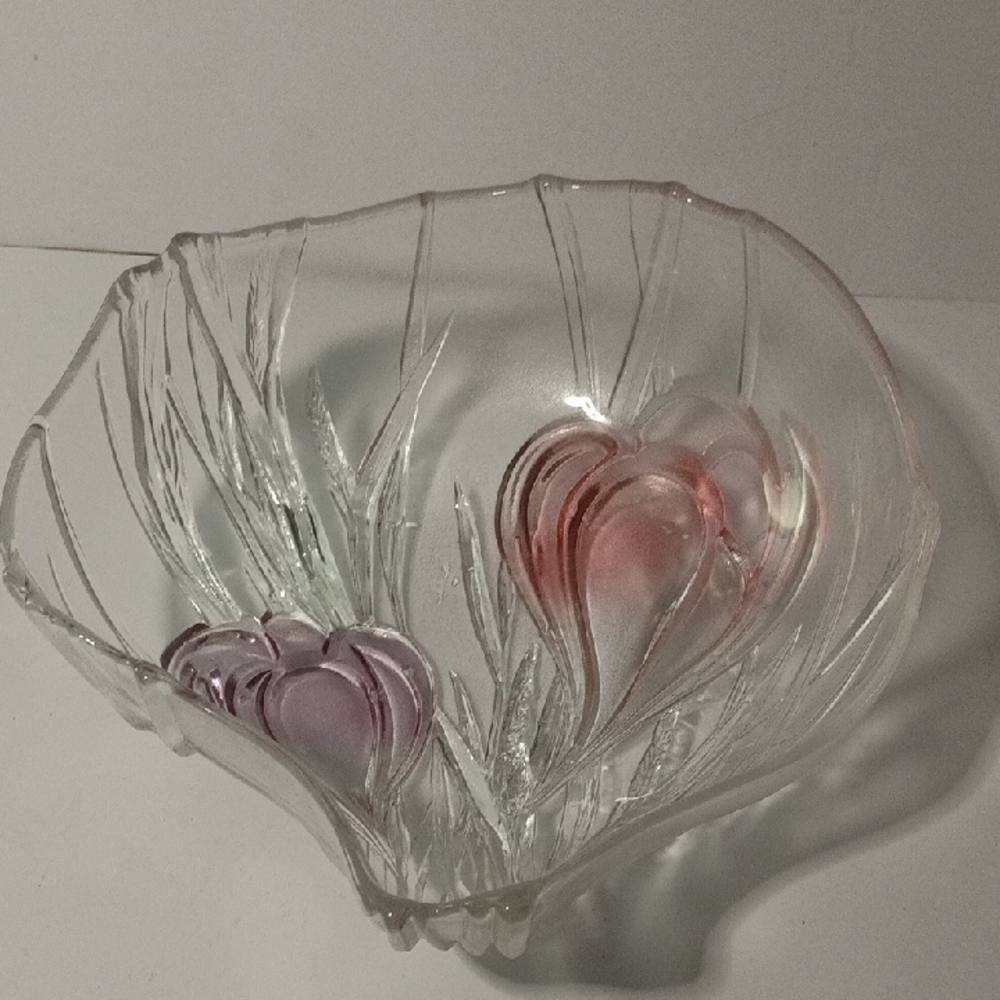 Mikasa Pink and Purple Glass Art Bowl Heart Accents